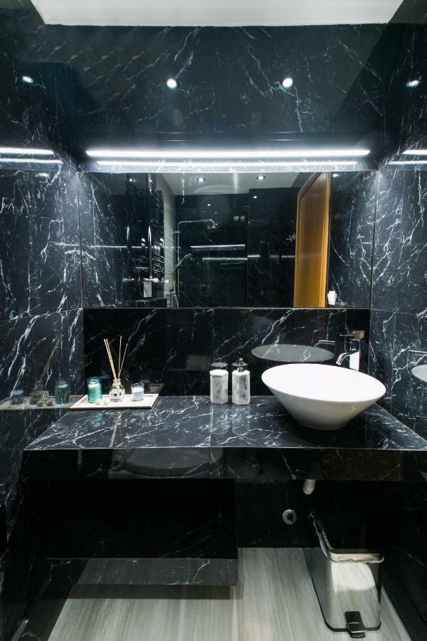 White Rhino White Tower Apartment Tesalonika Bagian luar foto