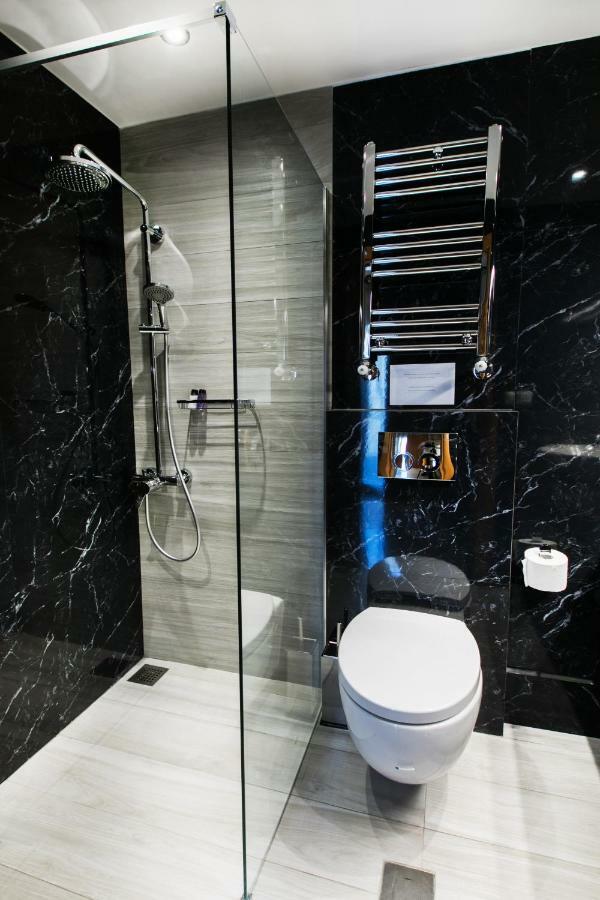 White Rhino White Tower Apartment Tesalonika Bagian luar foto